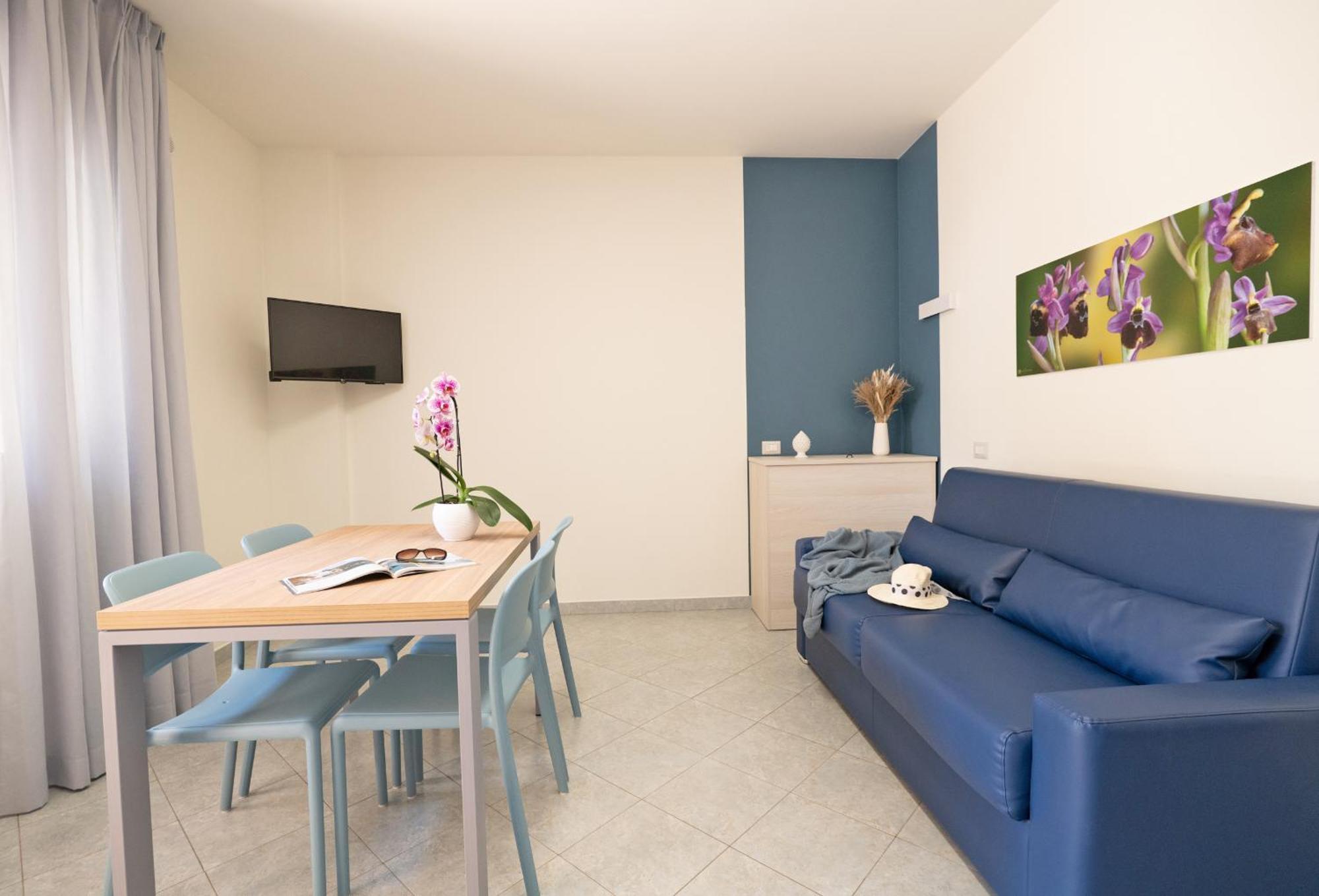 Hotel Residence Torre Del Porto Mattinata Quarto foto